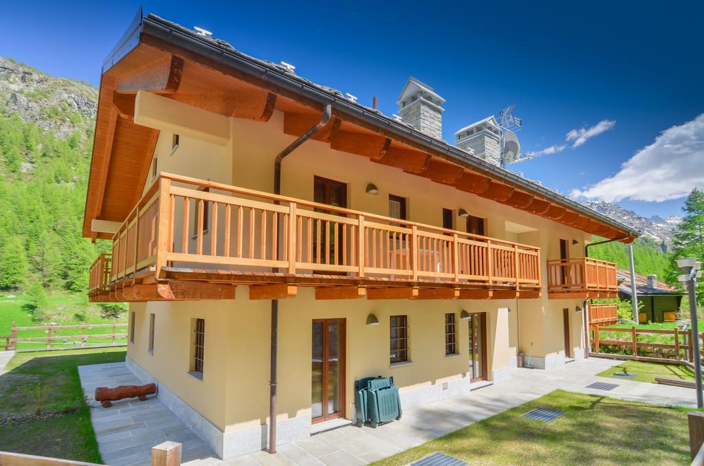 Appartamenti Residenza Anderbatt Gressoney-la-Trinité Rom bilde