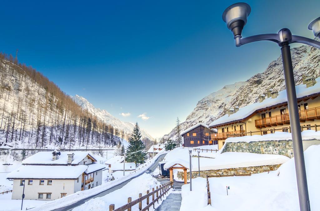 Appartamenti Residenza Anderbatt Gressoney-la-Trinité Rom bilde