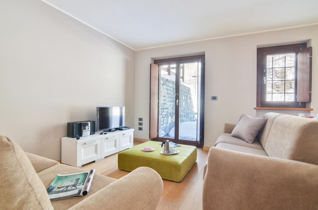 Appartamenti Residenza Anderbatt Gressoney-la-Trinité Rom bilde